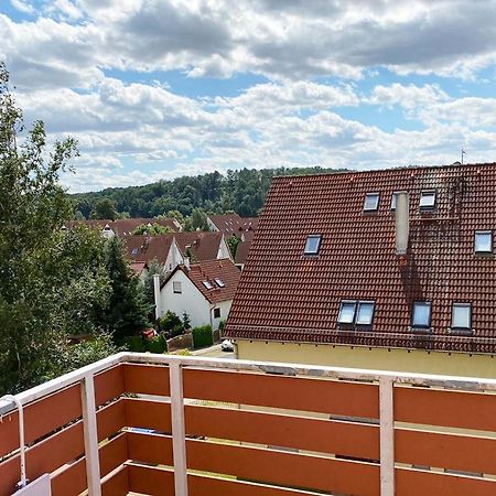 Schoenes 1 Zimmer Apartment Mit Dachterrasse 글라우하우 외부 사진